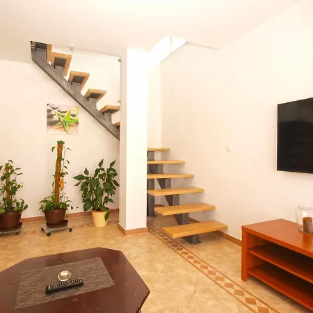 House Surida 1678