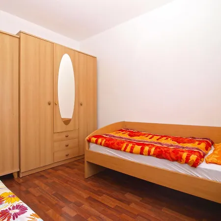 House Surida 1678 Holiday home *