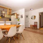 בית נופש House Surida 1678 פולה