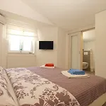 בית נופש House Surida 1678 *